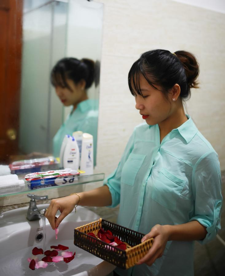 Lum Dong Tien Hotel Hué Extérieur photo